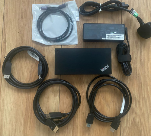 Lenovo thinkpad universal - lenovo,