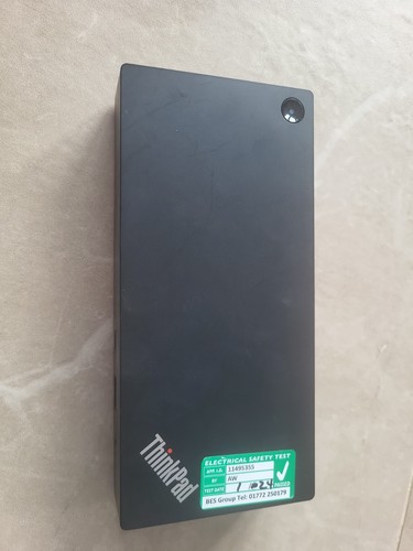 Lenovo thinkpad universal - lenovo,